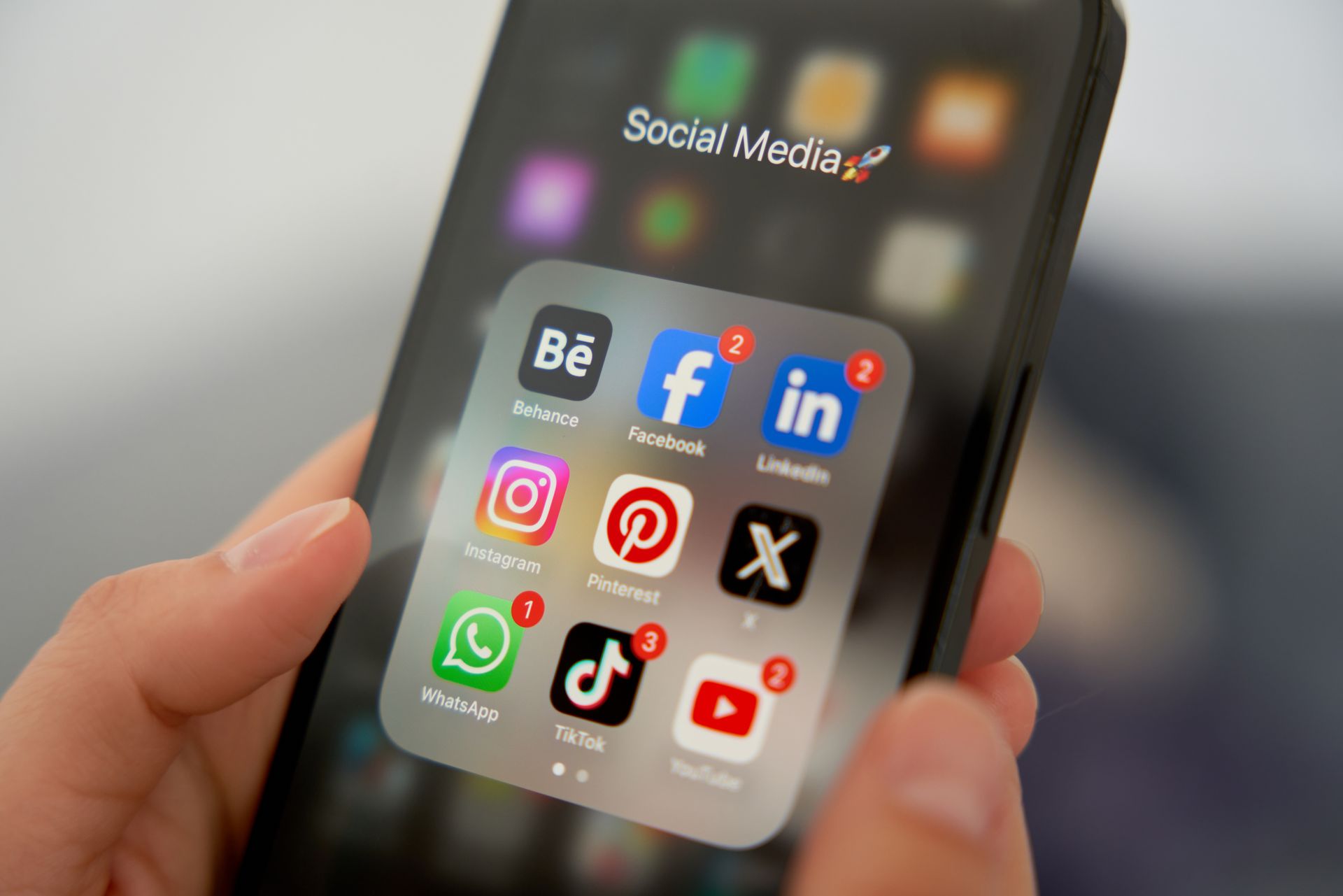 WaffenPro Schießsportzentrum Zerbst auf Instagram, Facebook und YouTube